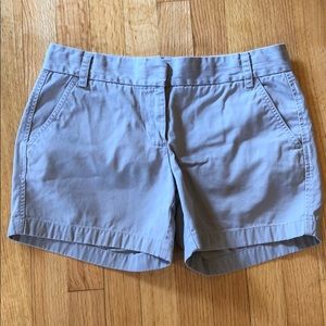 J CREW CHINO SHORT 5 INCH